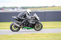 Advanced 1 Group Black Bikes